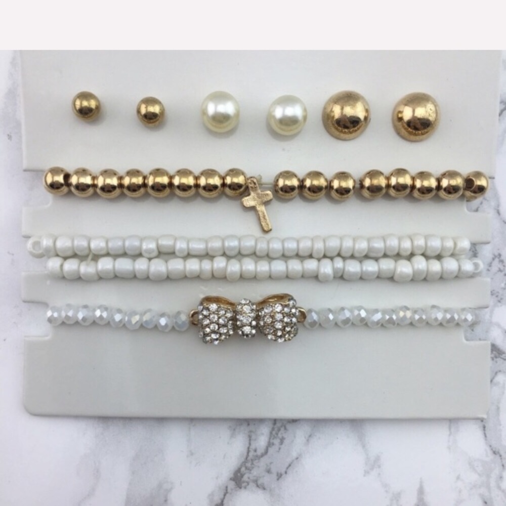 White bracelet stack w/ earrings set NIP